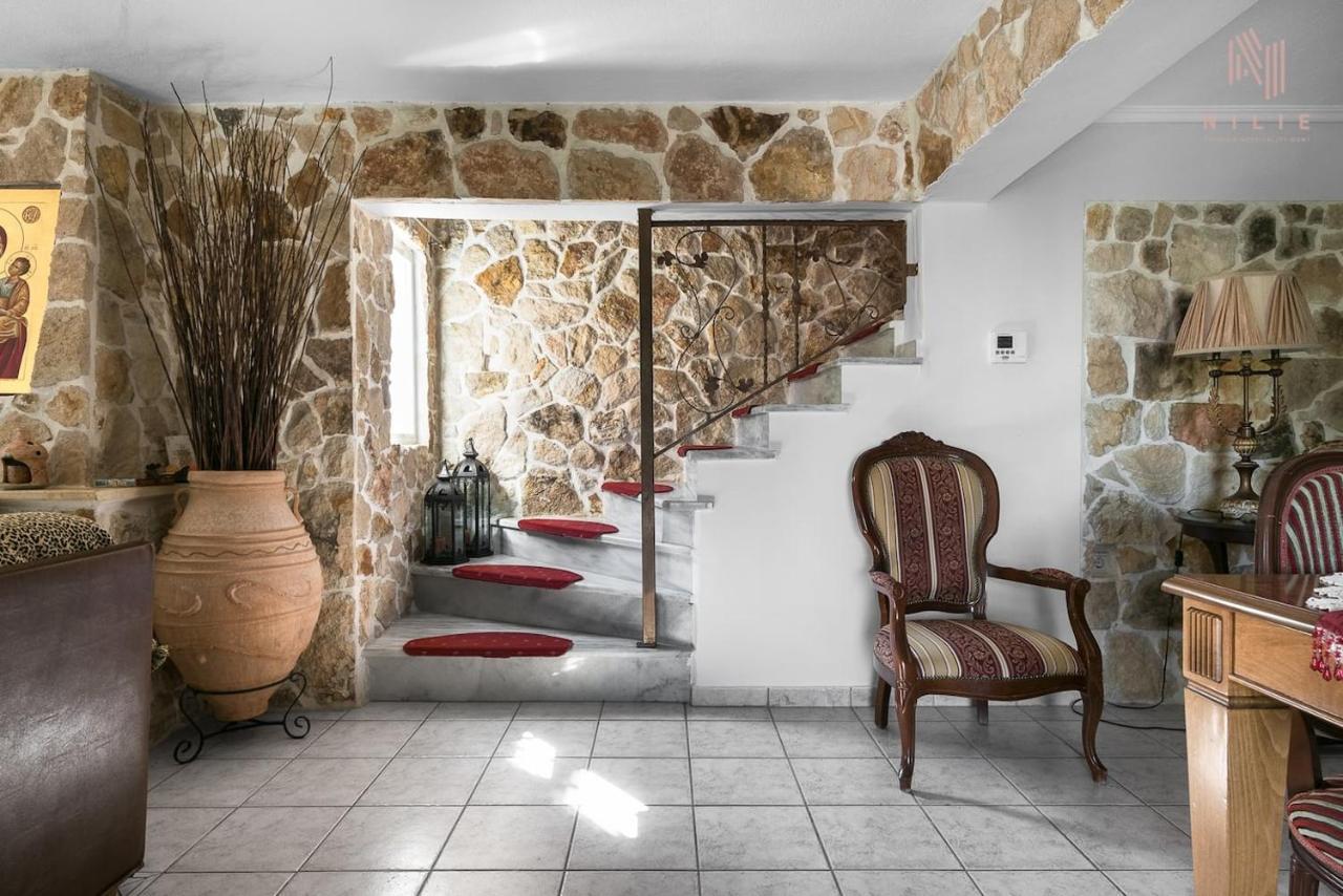 Roadhouse, Nilie Hospitality Mgmt Villa Flogita Exterior foto